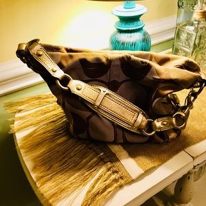 Coach shoulder Purse